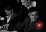 Standbild Küstenwache rettet Überlebende der torpedierten Schiff New Jersey United States USA, 1942, aus Sekunde 33 historischem Filmmaterial Videoclip 65675035893