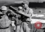 Standbild nationalistischen chinesischen Truppen unterstützt durch die Amerikaner China, 1944, aus Sekunde 61 historischem Filmmaterial Videoclip 65675035895