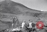 Standbild Kuomintang (KMT) gunners Feuer Feld Artillerie und mörser auf Japanisch China, 1944, aus Sekunde 3 historischem Filmmaterial Videoclip 65675035896