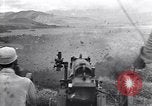 Standbild Kuomintang (KMT) gunners Feuer Feld Artillerie und mörser auf Japanisch China, 1944, aus Sekunde 60 historischem Filmmaterial Videoclip 65675035896
