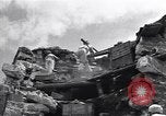 Immagine di KMT cinese di impegnare le truppe giapponesi a Teng-Chung nella provincia dello Yunnan Cina, 1944, secondo 6 filmato di repertorio 65675035897