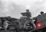 Immagine di KMT cinese di impegnare le truppe giapponesi a Teng-Chung nella provincia dello Yunnan Cina, 1944, secondo 9 filmato di repertorio 65675035897