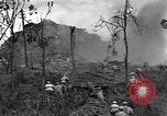 Standbild Chinesischen Nationalistischen Kuomintang (KMT) Kräfte Tengchong eingeben China, 1944, aus Sekunde 28 historischem Filmmaterial Videoclip 65675035898