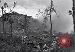 Standbild Chinesischen Nationalistischen Kuomintang (KMT) Kräfte Tengchong eingeben China, 1944, aus Sekunde 36 historischem Filmmaterial Videoclip 65675035898