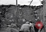 Standbild Chinesischen Nationalistischen Kuomintang (KMT) Kräfte Tengchong eingeben China, 1944, aus Sekunde 57 historischem Filmmaterial Videoclip 65675035898