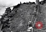 Standbild Chinesischen Nationalistischen Kuomintang (KMT) Kräfte Tengchong eingeben China, 1944, aus Sekunde 59 historischem Filmmaterial Videoclip 65675035898
