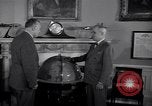 Standbild Präsident Truman und Gen George Marshall C Washington DC USA, 1947, aus Sekunde 24 historischem Filmmaterial Videoclip 65675035905