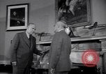 Standbild Präsident Truman und Gen George Marshall C Washington DC USA, 1947, aus Sekunde 37 historischem Filmmaterial Videoclip 65675035905