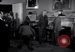 Standbild Präsident Truman und Gen George Marshall C Washington DC USA, 1947, aus Sekunde 53 historischem Filmmaterial Videoclip 65675035905