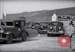 Standbild mexikanischen custom und Einwanderung Check Point Tijuana Mexico, 1939, aus Sekunde 33 historischem Filmmaterial Videoclip 65675035920