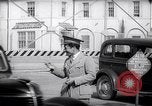 Standbild mexikanischen custom und Einwanderung Check Point Tijuana Mexico, 1939, aus Sekunde 42 historischem Filmmaterial Videoclip 65675035920