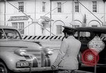 Standbild mexikanischen custom und Einwanderung Check Point Tijuana Mexico, 1939, aus Sekunde 49 historischem Filmmaterial Videoclip 65675035920