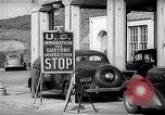 Standbild US-Zollbehörden bei Tijuana Grenze Tijuana Mexico, 1939, aus Sekunde 15 historischem Filmmaterial Videoclip 65675035921