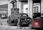 Standbild US-Zollbehörden bei Tijuana Grenze Tijuana Mexico, 1939, aus Sekunde 16 historischem Filmmaterial Videoclip 65675035921