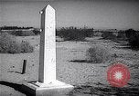 Standbild Custom Inspektoren Tijuana Mexico, 1939, aus Sekunde 60 historischem Filmmaterial Videoclip 65675035922