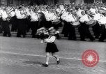Immagine di La giornata del lavoro celebrazioni Mosca Russia Unione Sovietica, 1952, secondo 31 filmato di repertorio 65675035931