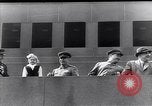 Immagine di La giornata del lavoro celebrazioni Mosca Russia Unione Sovietica, 1952, secondo 52 filmato di repertorio 65675035931