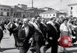 Standbild May Day Parade Polen, 1952, aus Sekunde 21 historischem Filmmaterial Videoclip 65675035932