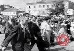 Standbild May Day Parade Polen, 1952, aus Sekunde 22 historischem Filmmaterial Videoclip 65675035932