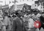 Standbild May Day Parade Polen, 1952, aus Sekunde 25 historischem Filmmaterial Videoclip 65675035932