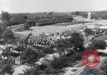Standbild May Day Parade Polen, 1952, aus Sekunde 61 historischem Filmmaterial Videoclip 65675035932