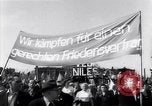 Standbild Mai Tag feiern Berlin East Deutschland, 1952, aus Sekunde 50 historischem Filmmaterial Videoclip 65675035935