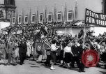 Standbild Mai Tag feiern Berlin East Deutschland, 1952, aus Sekunde 62 historischem Filmmaterial Videoclip 65675035935