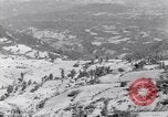 Standbild griechische Militär Soldaten an der Grenze Griechenland, 1948, aus Sekunde 3 historischem Filmmaterial Videoclip 65675035936