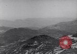 Standbild griechische Militär Soldaten an der Grenze Griechenland, 1948, aus Sekunde 36 historischem Filmmaterial Videoclip 65675035936