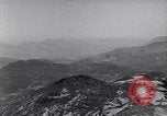 Standbild griechische Militär Soldaten an der Grenze Griechenland, 1948, aus Sekunde 37 historischem Filmmaterial Videoclip 65675035936