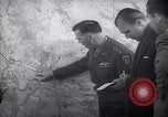 Immagine di Generale Van Fleet Atene GRECIA, 1948, secondo 10 filmato di repertorio 65675035937