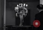 Immagine di Christian Dior New York United States USA, 1949, secondo 36 filmato di repertorio 65675035941