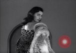 Immagine di Christian Dior New York United States USA, 1949, secondo 11 filmato di repertorio 65675035942