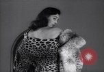 Immagine di Christian Dior New York United States USA, 1949, secondo 13 filmato di repertorio 65675035942