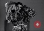 Immagine di Christian Dior New York United States USA, 1949, secondo 20 filmato di repertorio 65675035942
