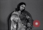 Immagine di Christian Dior New York United States USA, 1949, secondo 34 filmato di repertorio 65675035942