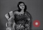 Immagine di Christian Dior New York United States USA, 1949, secondo 37 filmato di repertorio 65675035942