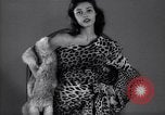 Immagine di Christian Dior New York United States USA, 1949, secondo 38 filmato di repertorio 65675035942