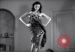 Immagine di Christian Dior New York United States USA, 1949, secondo 5 filmato di repertorio 65675035943