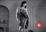 Immagine di Christian Dior New York United States USA, 1949, secondo 7 filmato di repertorio 65675035943