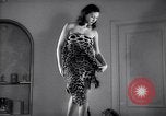 Immagine di Christian Dior New York United States USA, 1949, secondo 8 filmato di repertorio 65675035943