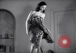 Immagine di Christian Dior New York United States USA, 1949, secondo 9 filmato di repertorio 65675035943