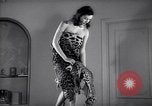 Immagine di Christian Dior New York United States USA, 1949, secondo 14 filmato di repertorio 65675035943
