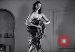 Immagine di Christian Dior New York United States USA, 1949, secondo 17 filmato di repertorio 65675035943