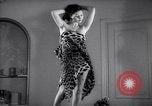 Immagine di Christian Dior New York United States USA, 1949, secondo 20 filmato di repertorio 65675035943