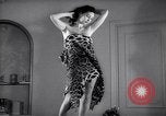 Immagine di Christian Dior New York United States USA, 1949, secondo 21 filmato di repertorio 65675035943