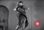 Immagine di Christian Dior New York United States USA, 1949, secondo 39 filmato di repertorio 65675035943