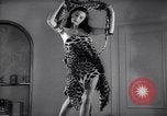 Immagine di Christian Dior New York United States USA, 1949, secondo 45 filmato di repertorio 65675035943