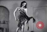 Immagine di Christian Dior New York United States USA, 1949, secondo 51 filmato di repertorio 65675035943