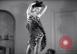 Immagine di Christian Dior New York United States USA, 1949, secondo 52 filmato di repertorio 65675035943